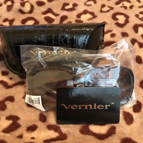 BRAND NEW Vernier Sunglasses 1.5 Reading Strength - Picture 4 of 5